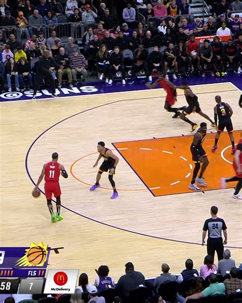 InsideHoops.com .